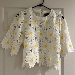 Gracia size large elbow-length daisy blouse